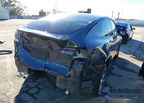 2021 Tesla Model Y Long Range Dual Motor All-Wheel Drive из США, поврежденный, VIN 5YJYGDEE3MF161606